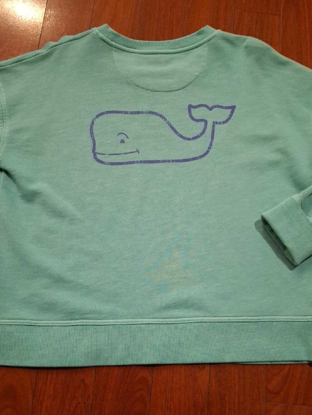 Vineyard Vines Mint Green Whale Logo Crewneck - Picture 9 of 12